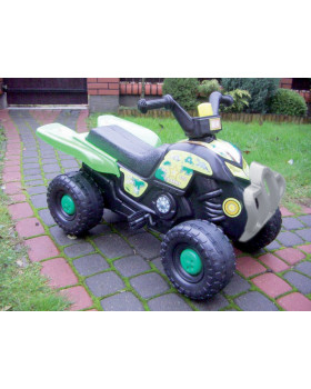 ATV - verde de militari